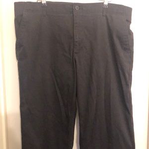Lee X-treme Comfort Straight Leg Khaki Pants